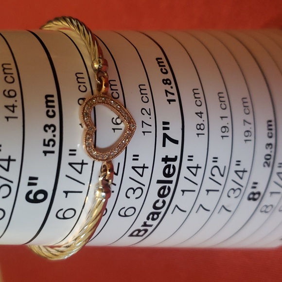 Diamond Gold Heart Bracelet 6 1/2" - Picture 9 of 12